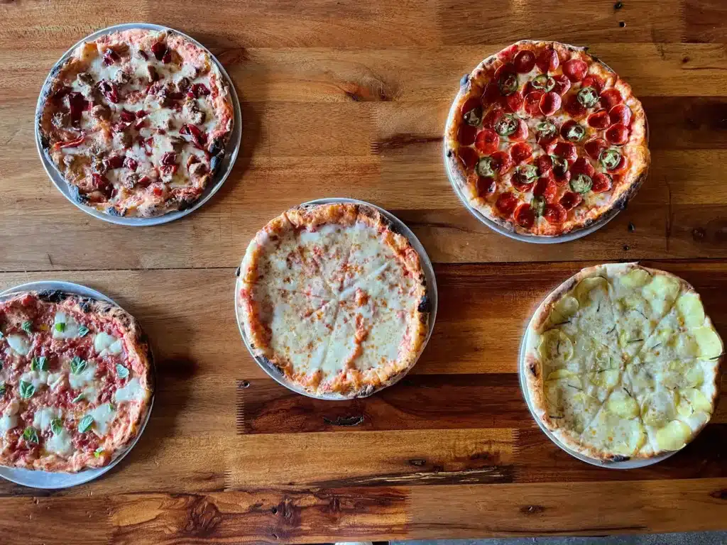 What’s the Best Pizza in West Seattle? Our 7 Favorites Ranked