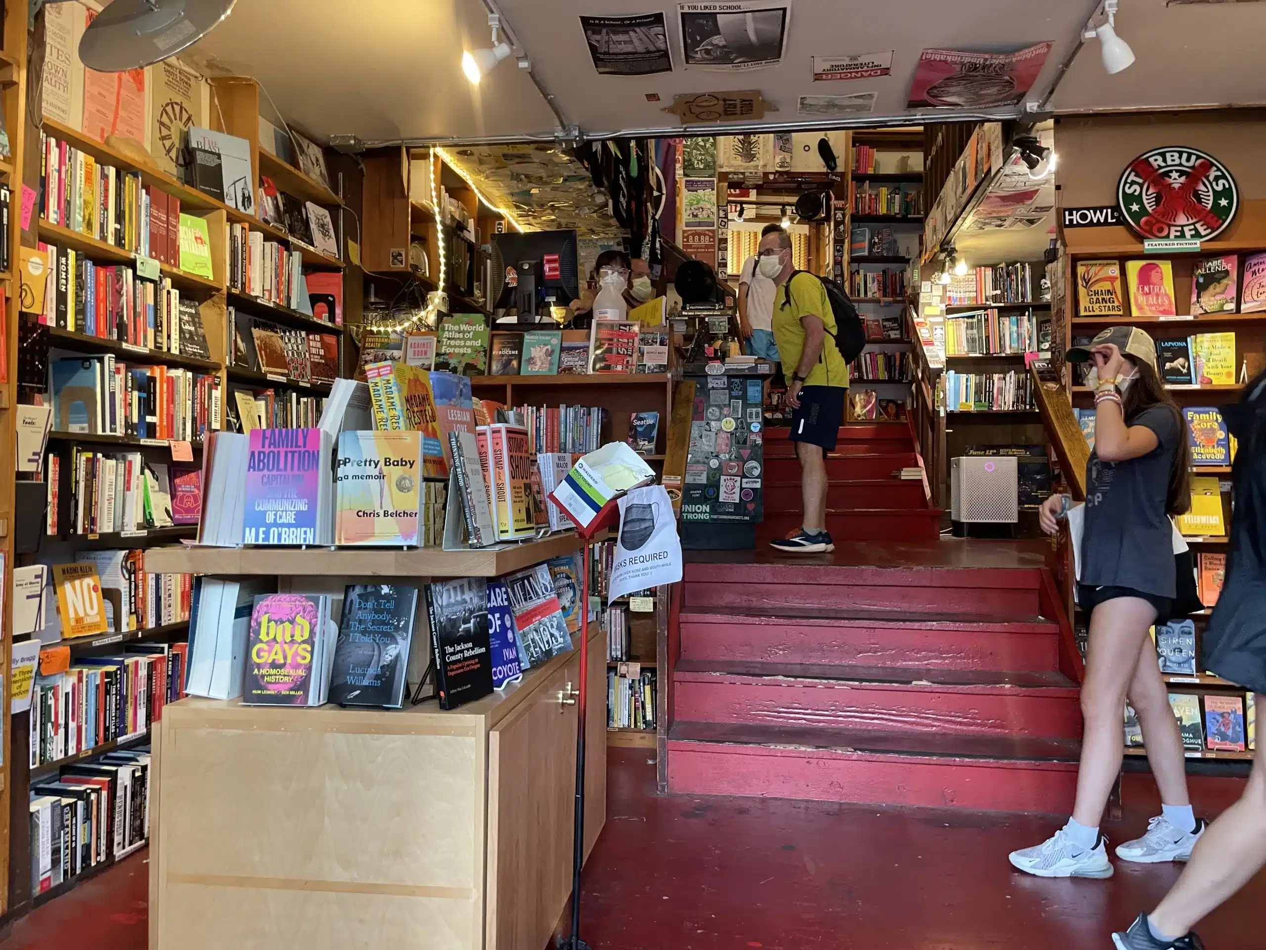 The Perfect Guide to Seattle Bookstores: From Independent Shops to Enrapturing Used Books
