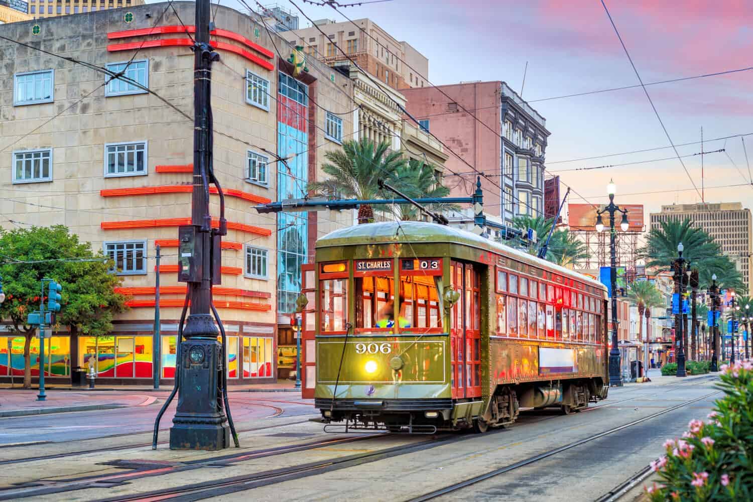 31 U.S. Vacation Hotspots Where Tourism Is Testing the Limits