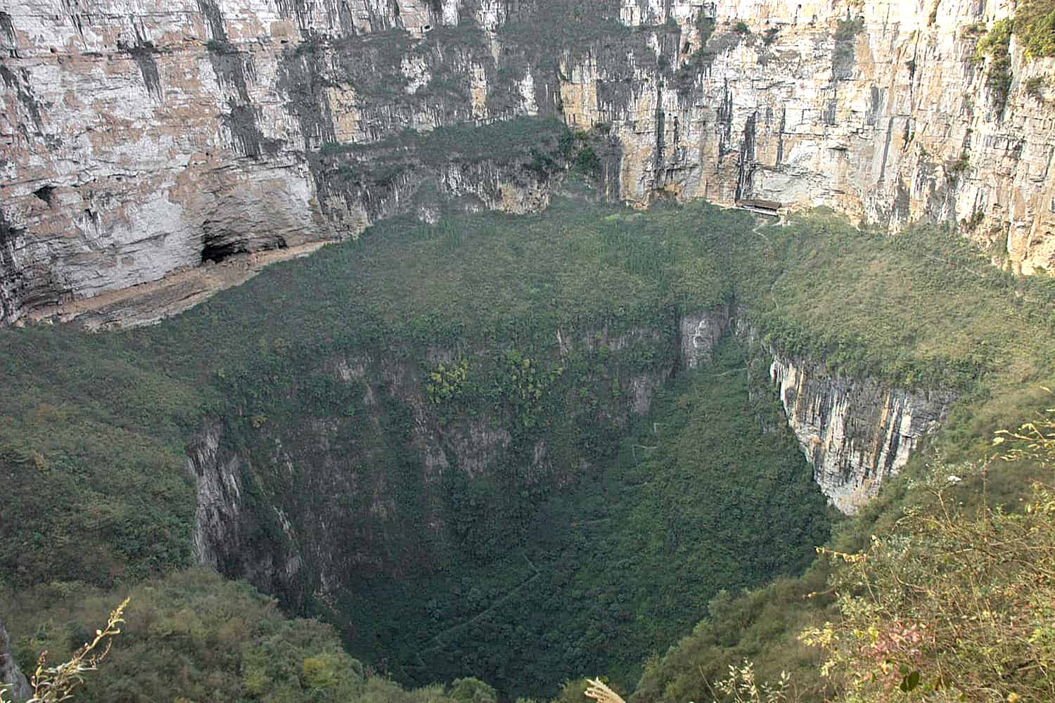 This 2,000-Foot-Deep Sinkhole Is One of the Most Terrifying Places on Earth