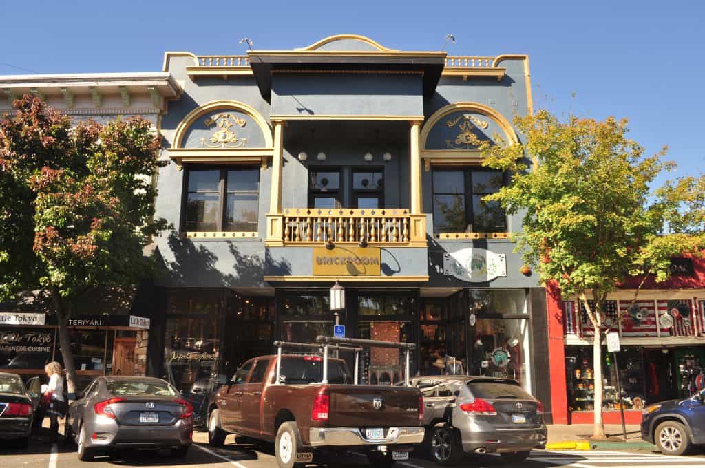 Ashland, Oregon - Mills-McCaw Building
