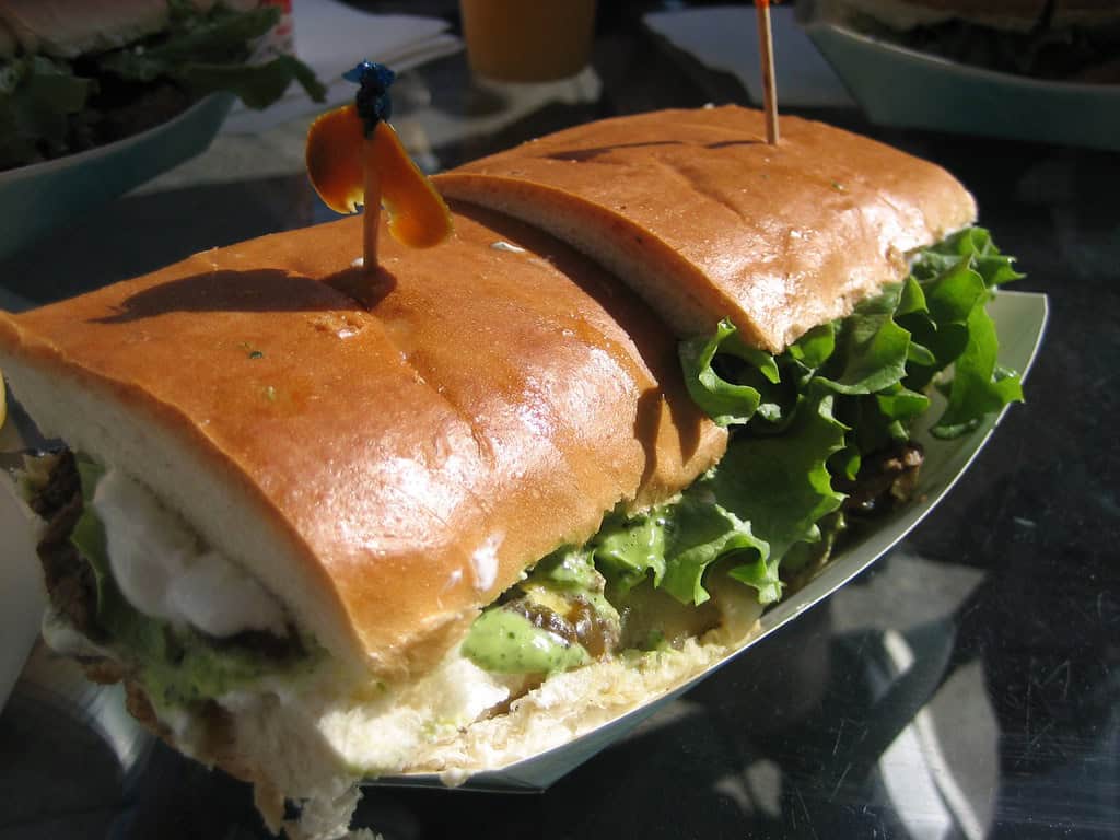brazil cafe tri-tip sandwich with jalape&ntilde;os