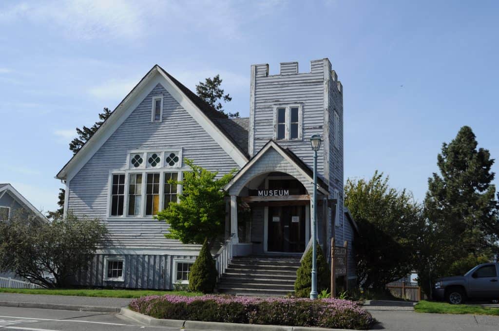 Steilacoom, WA - Steilacoom Tribal Cultural Center 01