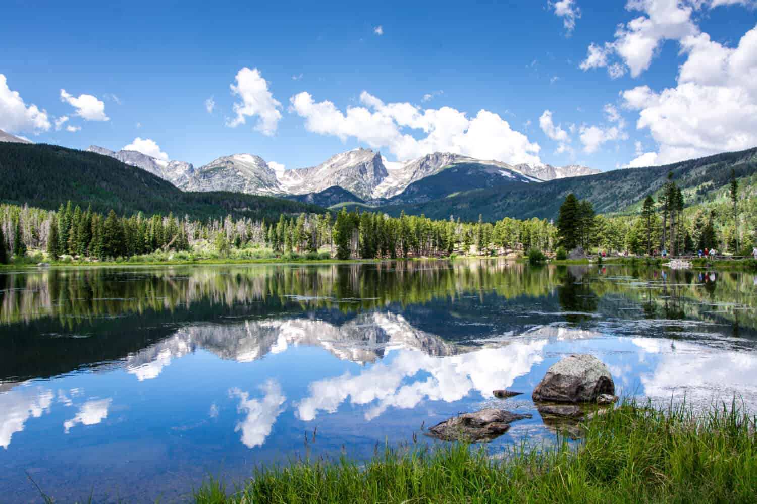 7 Pristine Washington Lakes So Clear They Don’t Look Real