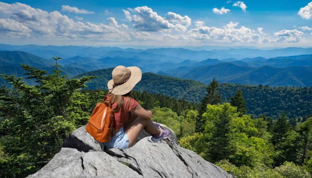 Pacific Northwest Towns So Beautiful You’ll Regret Spending Summer Indoors